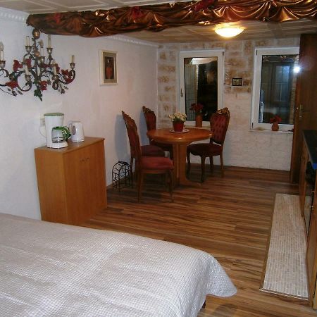 Haus Daniela Apartman Klagenfurt am Woerthersee Kültér fotó
