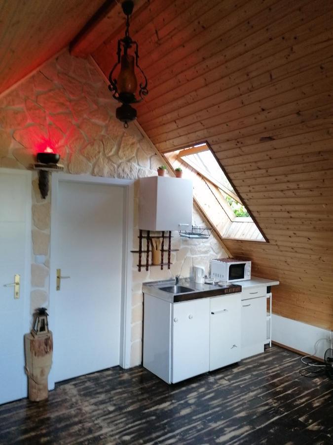 Haus Daniela Apartman Klagenfurt am Woerthersee Kültér fotó