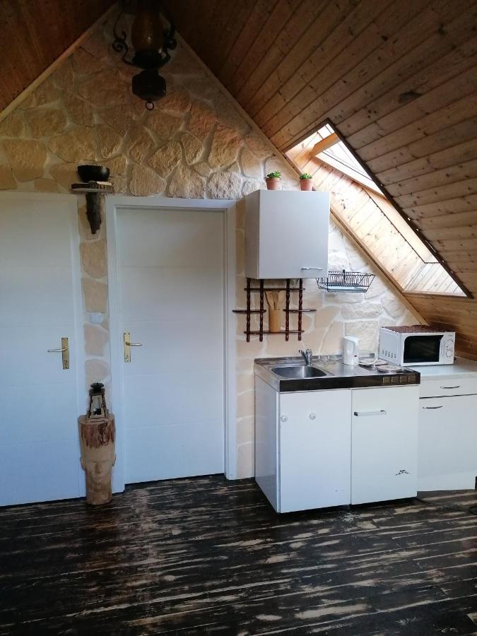 Haus Daniela Apartman Klagenfurt am Woerthersee Kültér fotó