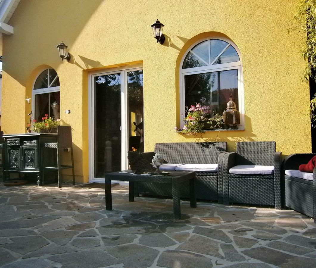 Haus Daniela Apartman Klagenfurt am Woerthersee Kültér fotó