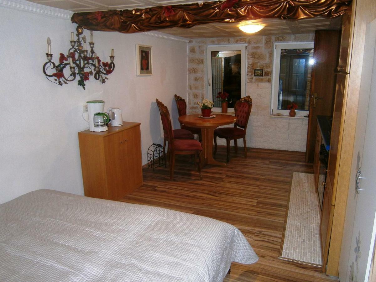 Haus Daniela Apartman Klagenfurt am Woerthersee Kültér fotó