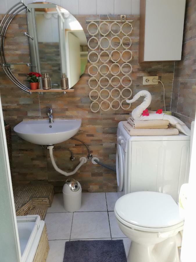 Haus Daniela Apartman Klagenfurt am Woerthersee Kültér fotó