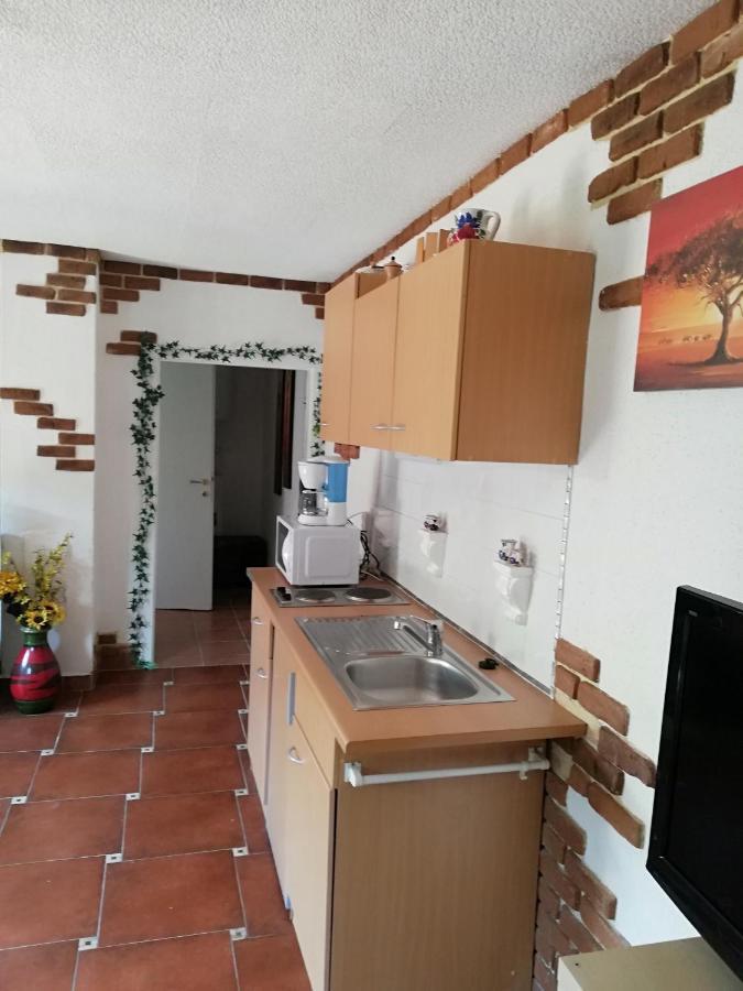 Haus Daniela Apartman Klagenfurt am Woerthersee Kültér fotó